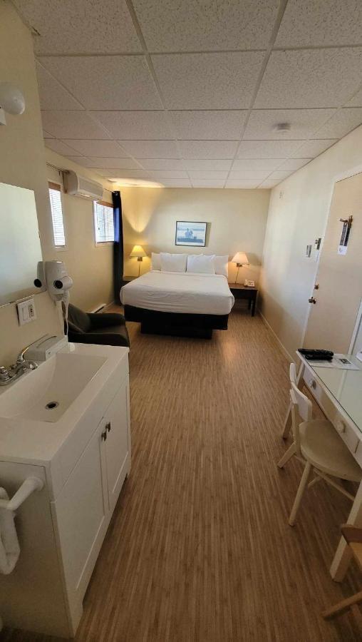 Hotel Aquamer Carleton-sur-Mer Buitenkant foto