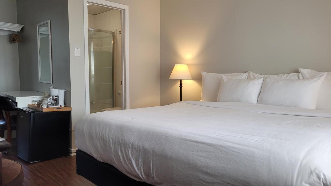 Hotel Aquamer Carleton-sur-Mer Buitenkant foto